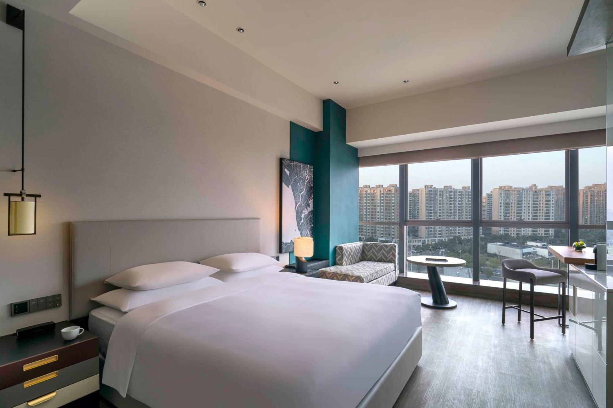 Hyatt Centric Lakeside Ningbo Exteriör bild