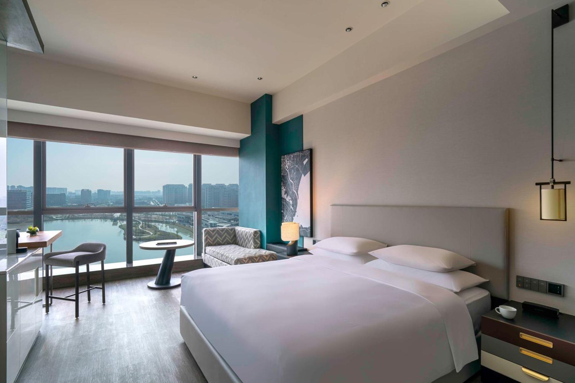 Hyatt Centric Lakeside Ningbo Exteriör bild